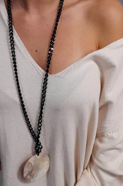 Cruel Handmade Necklace 02