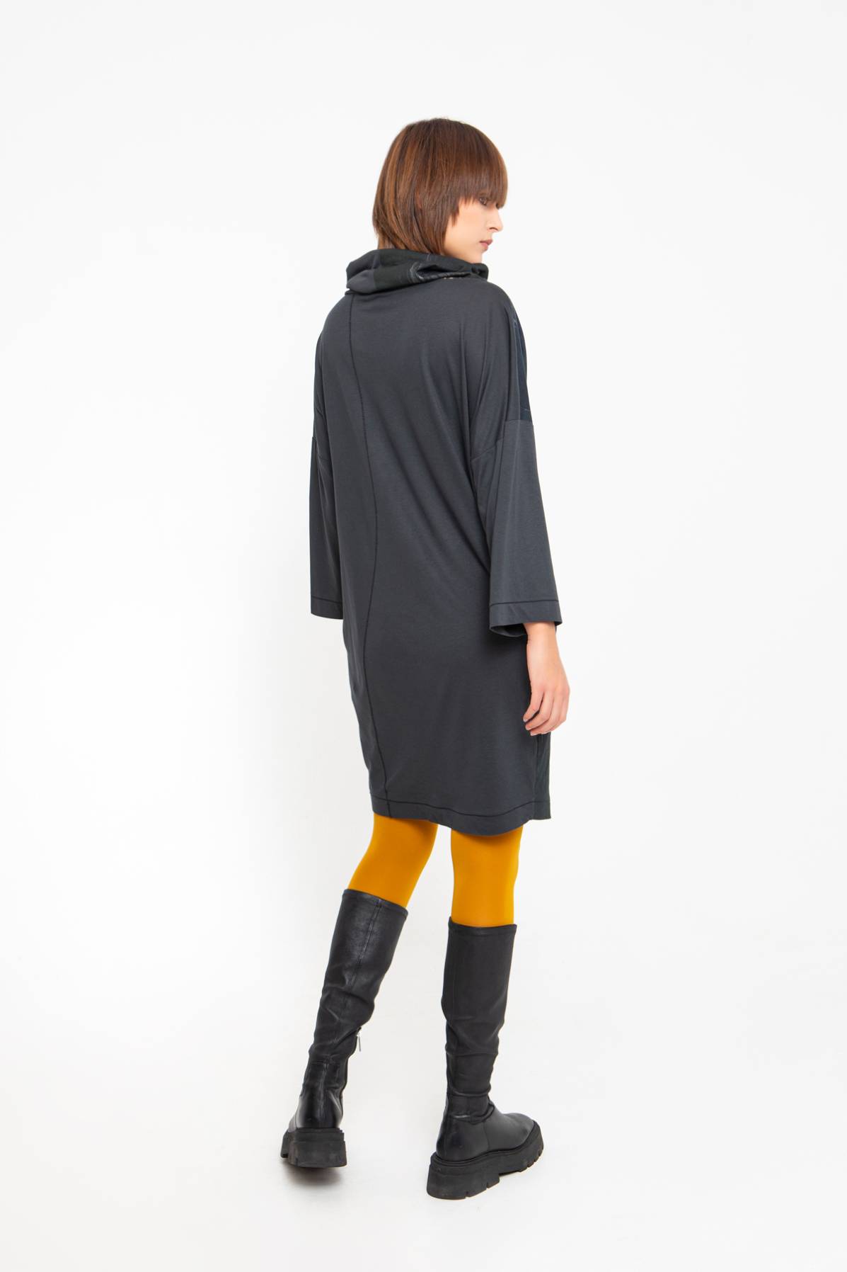 ozai_n_ku_midi_dress_oversize_grey_printed_new_collection
