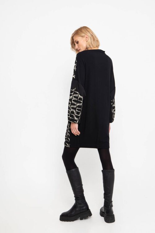 Ozai N Ku Black Printed Dress
