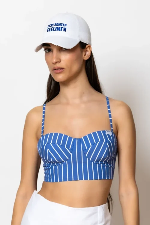 Less Sonder Feeling Crop Bustier Top