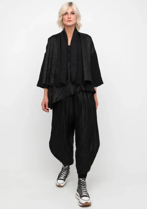 Ozai N Ku Crop Jacket