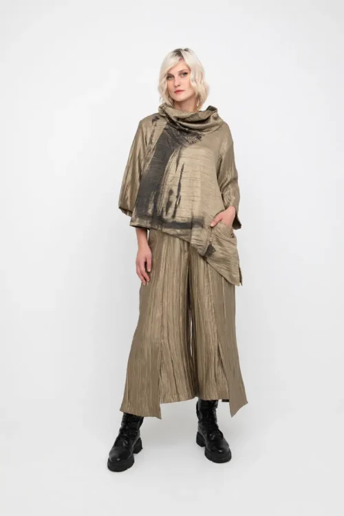 Ozai N Ku Wide Neckline Top