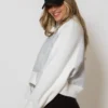 Less Sonder Feeling Crop Sweater