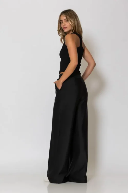 Less Sonder Feeling Wide Leg Pants