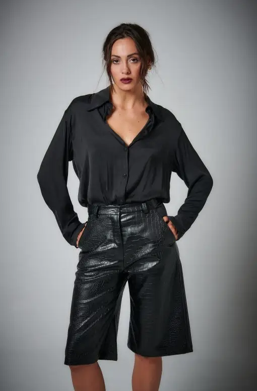 Effie K. Camellia Bermuda