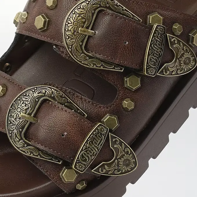 Buffalo Raya Ari West