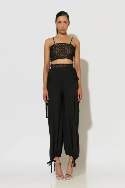 C-throu Lace Crop Top