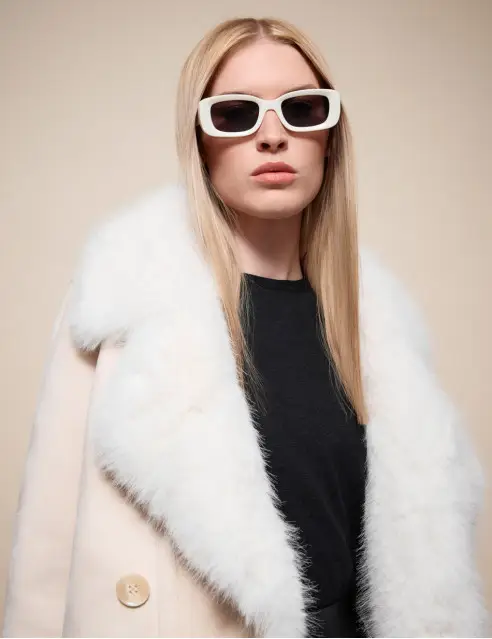 Splendid Short Beaver And Fur Coat
