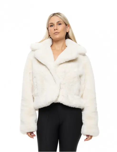 Splendid Short Fur Coat
