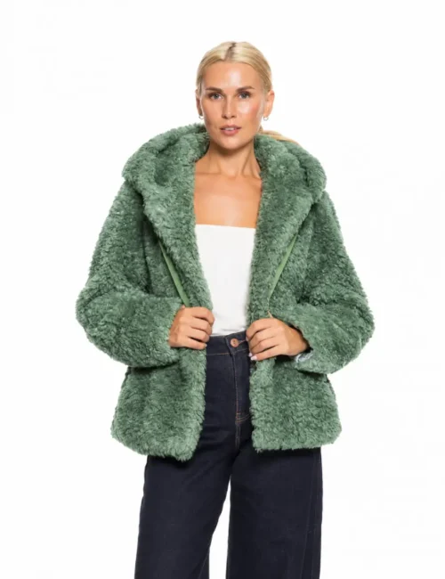 Splendid Short Plush Coat