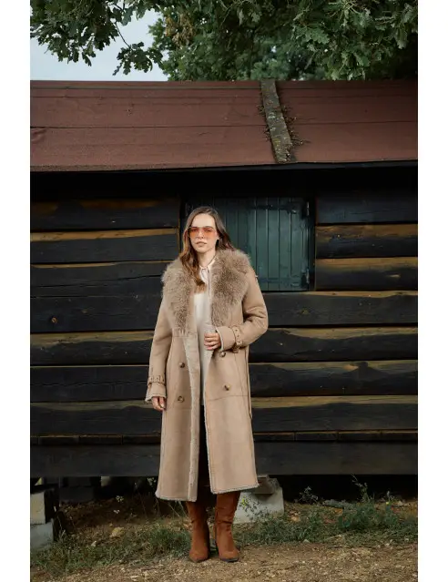 Splendid Suede Fur Coat